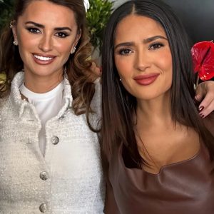 Las emotivas palabras de Salma Hayek a Penélope Cruz en su 50 cumpleaños: 'Eres extraordinaria'